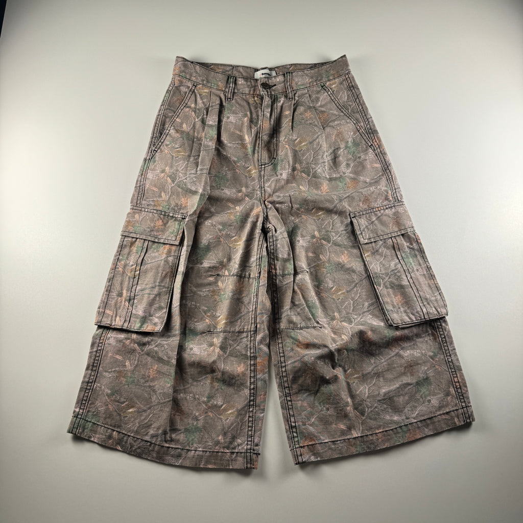 Atmos Pink Realtree Camo Bermuda Shorts (M)