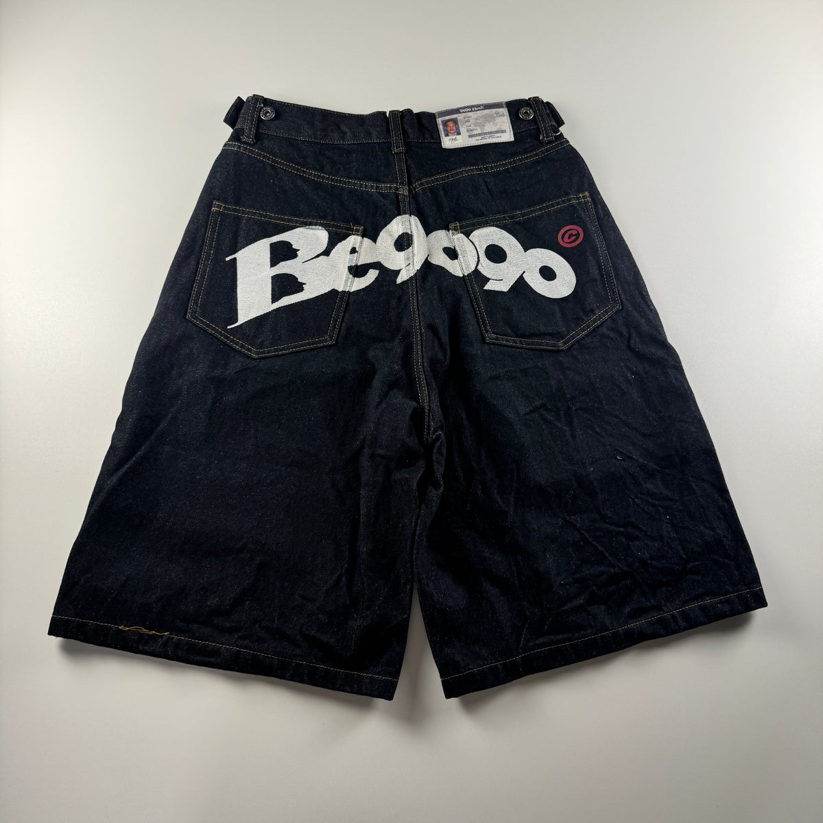9090 x Beck OG Logo Wide Blue Short (M)