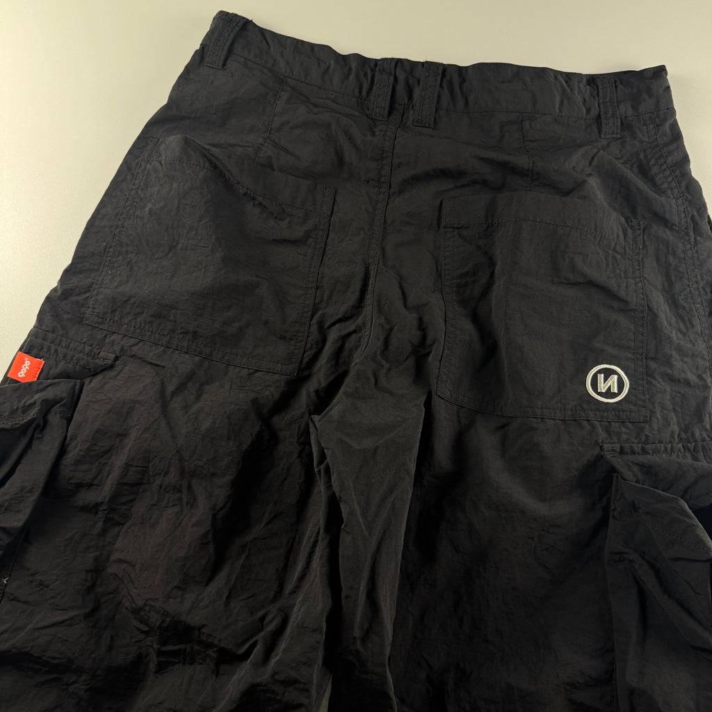 9090 Nylon Cargo Black Track Pants (M)