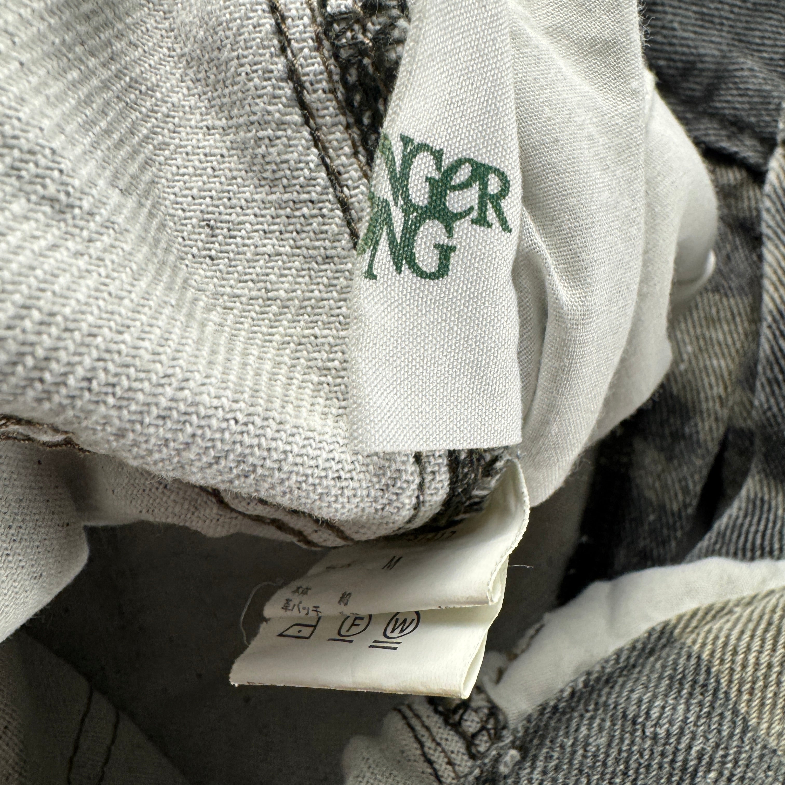9090 Camo Wide Short (M)