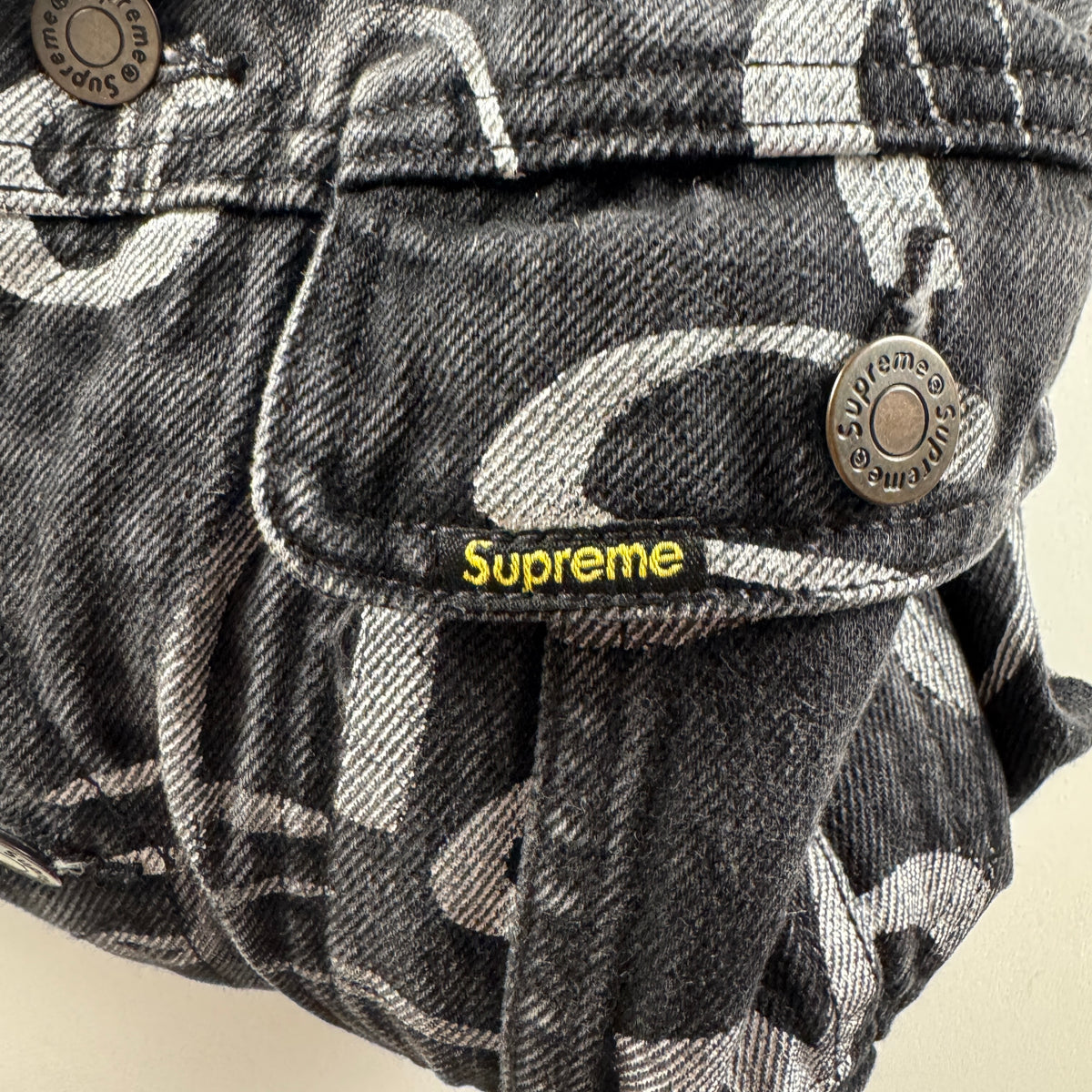 Supreme Black Ark Black Trucker Denim Jacket (M)