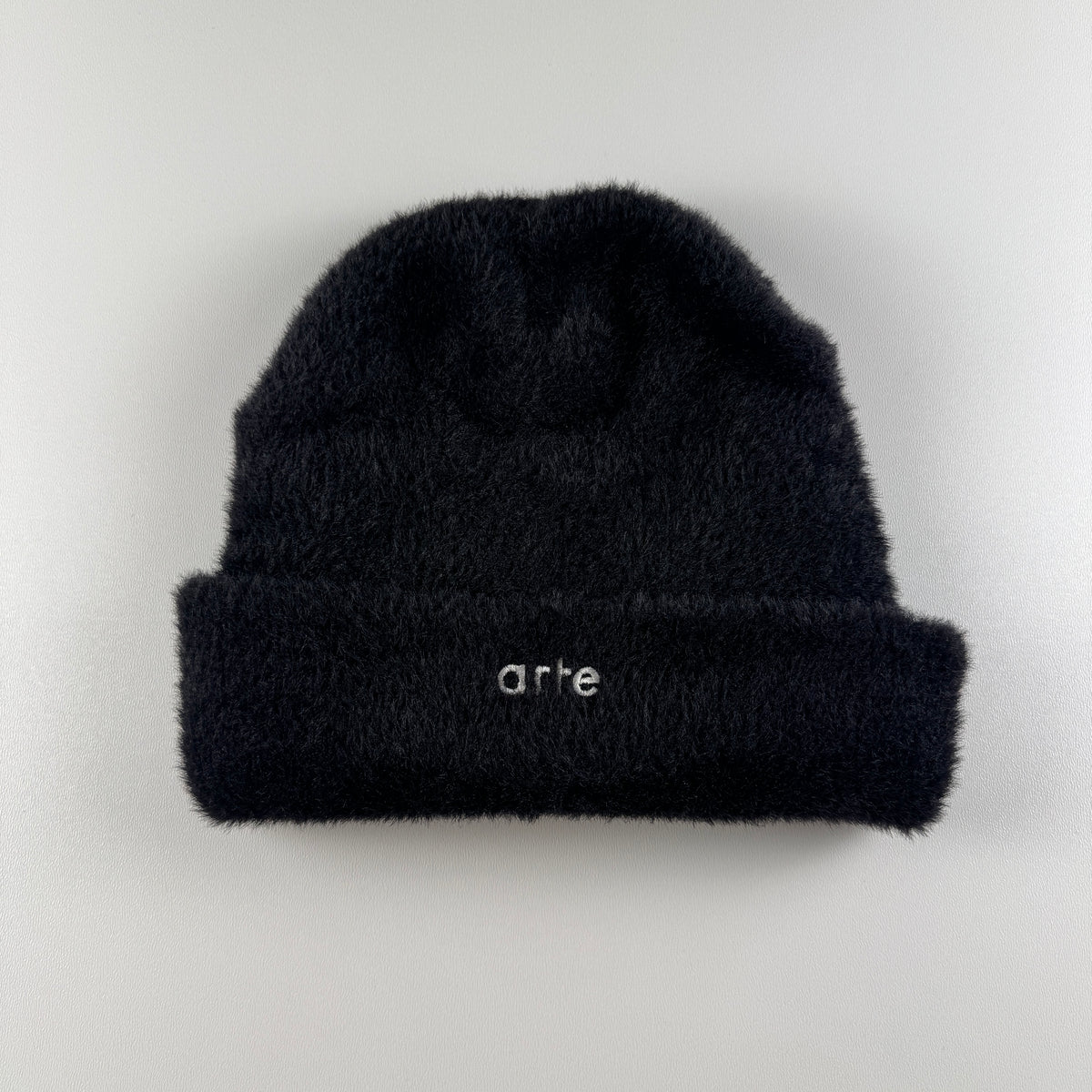 Arte Fuzzy Black Beanie (OS)