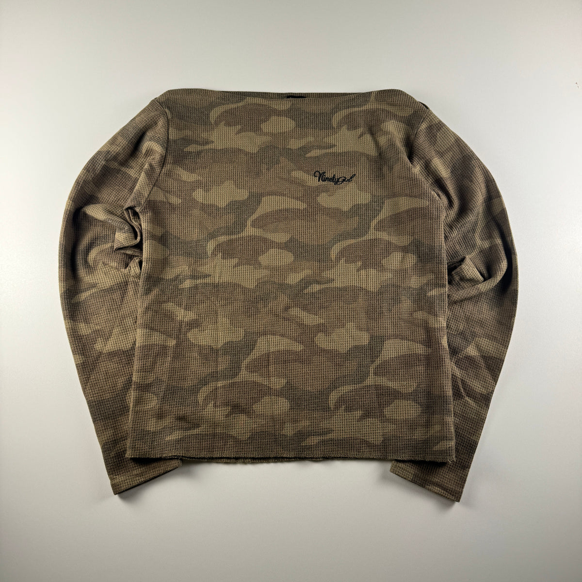 9090 Girl Camo Waffle Long Sleeve Top (One Size)