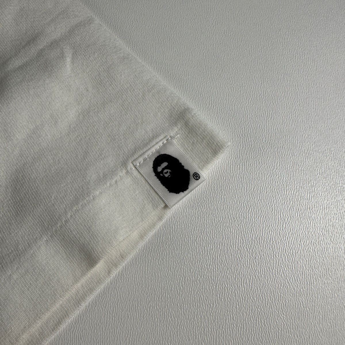 BAPE x Undefeated Bape Boys White Tee (M)