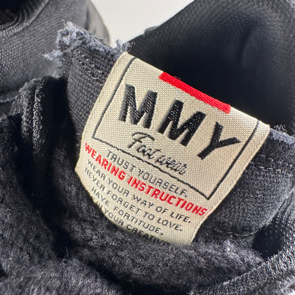 Maison Mihara Yasuhiro Wayne Black Canvas Low-Top (42)
