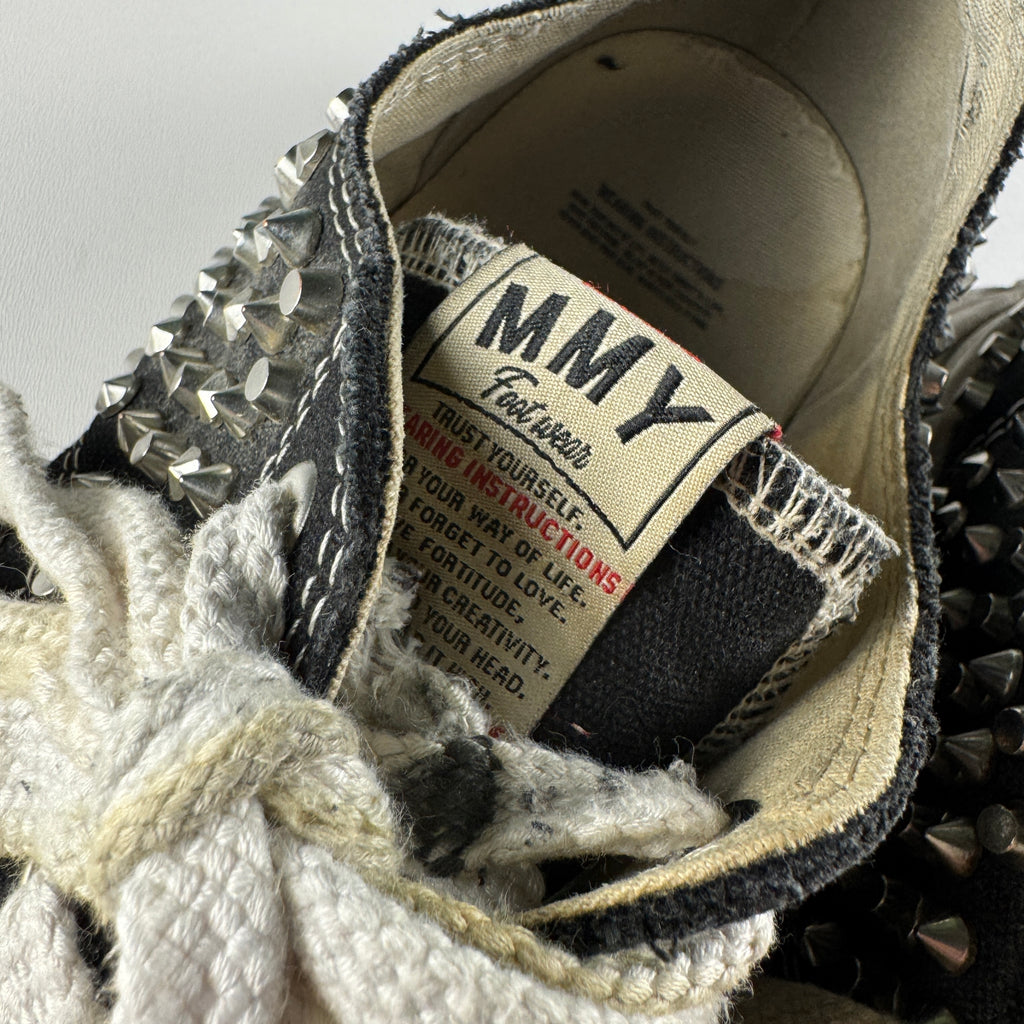 Maison Mihara Yasuhiro Peterson 23 Studs Black (44)