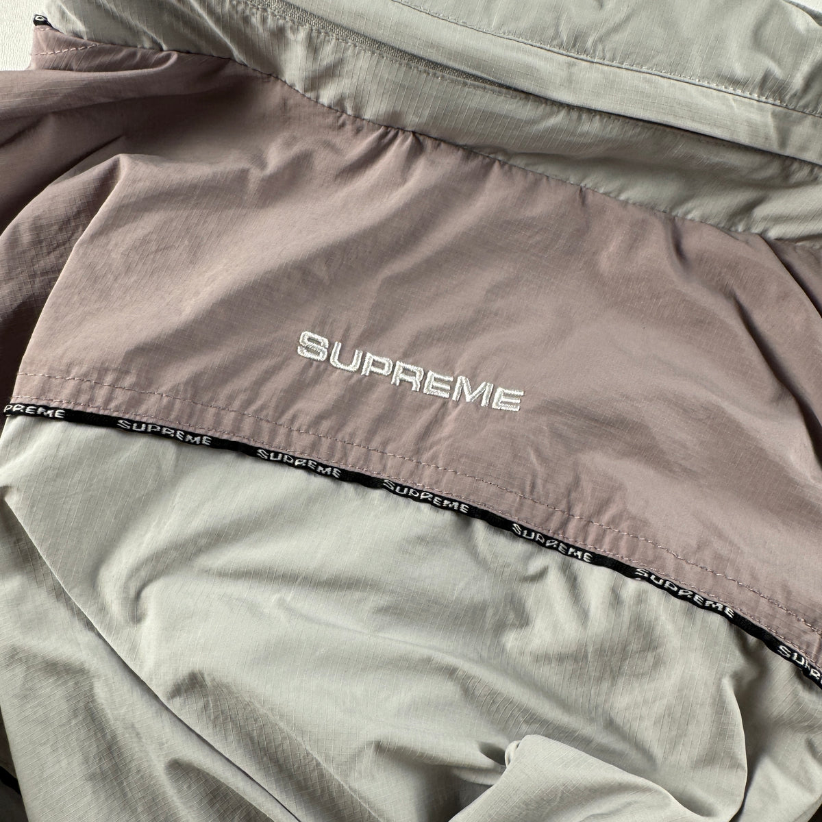 Supreme Logo Piping Hooded Grey Track Jacket (XL)