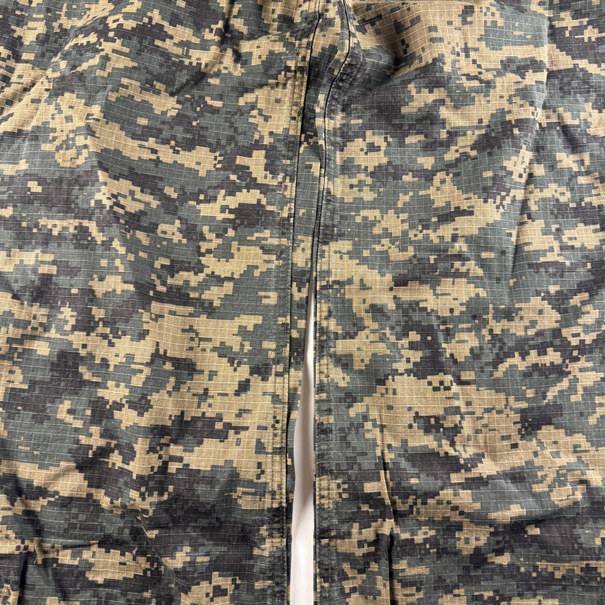 Younger Song Camo Ripstop Pants (S)