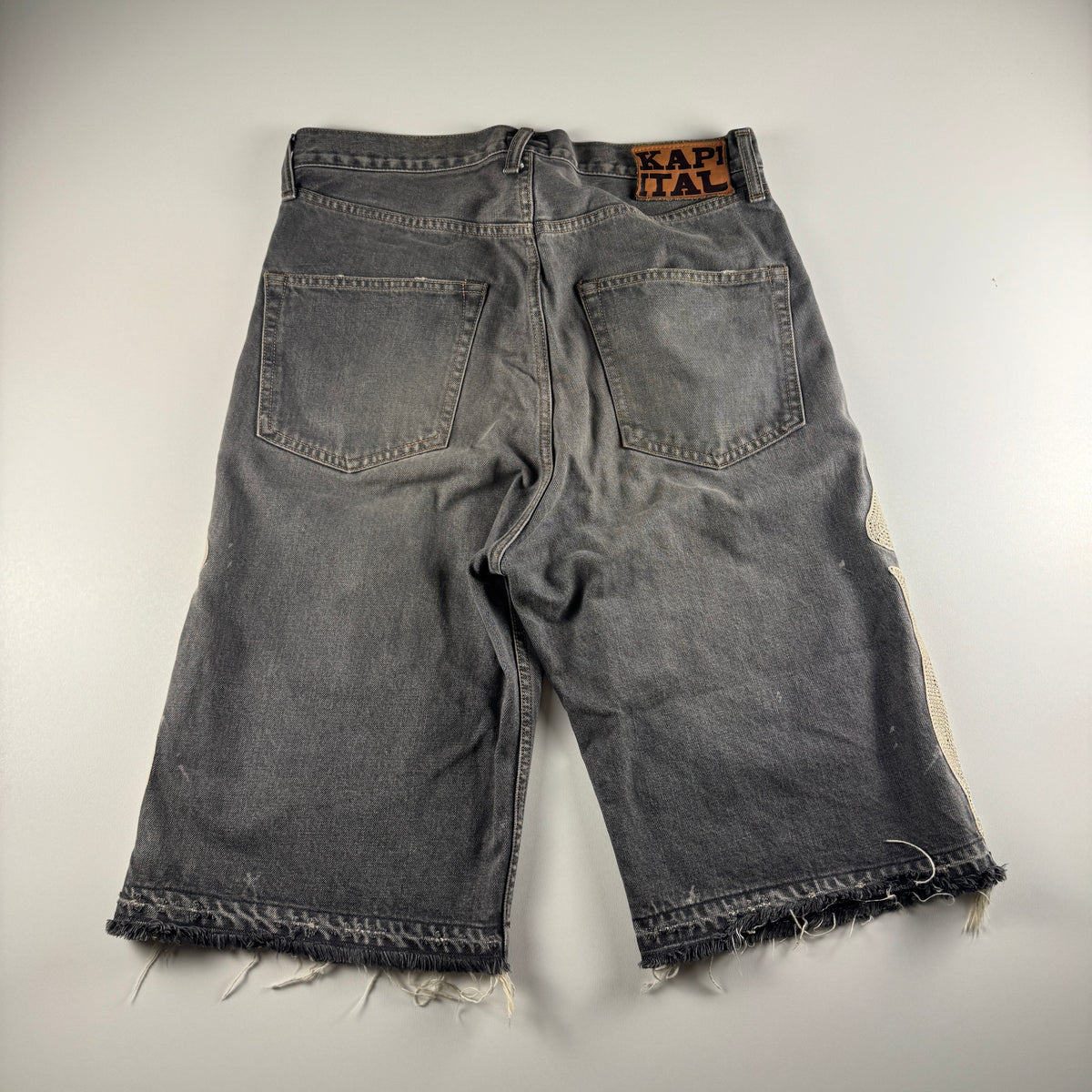 Kapital 14oz Black Denim Bone Embroidery 5P Shorts (M)