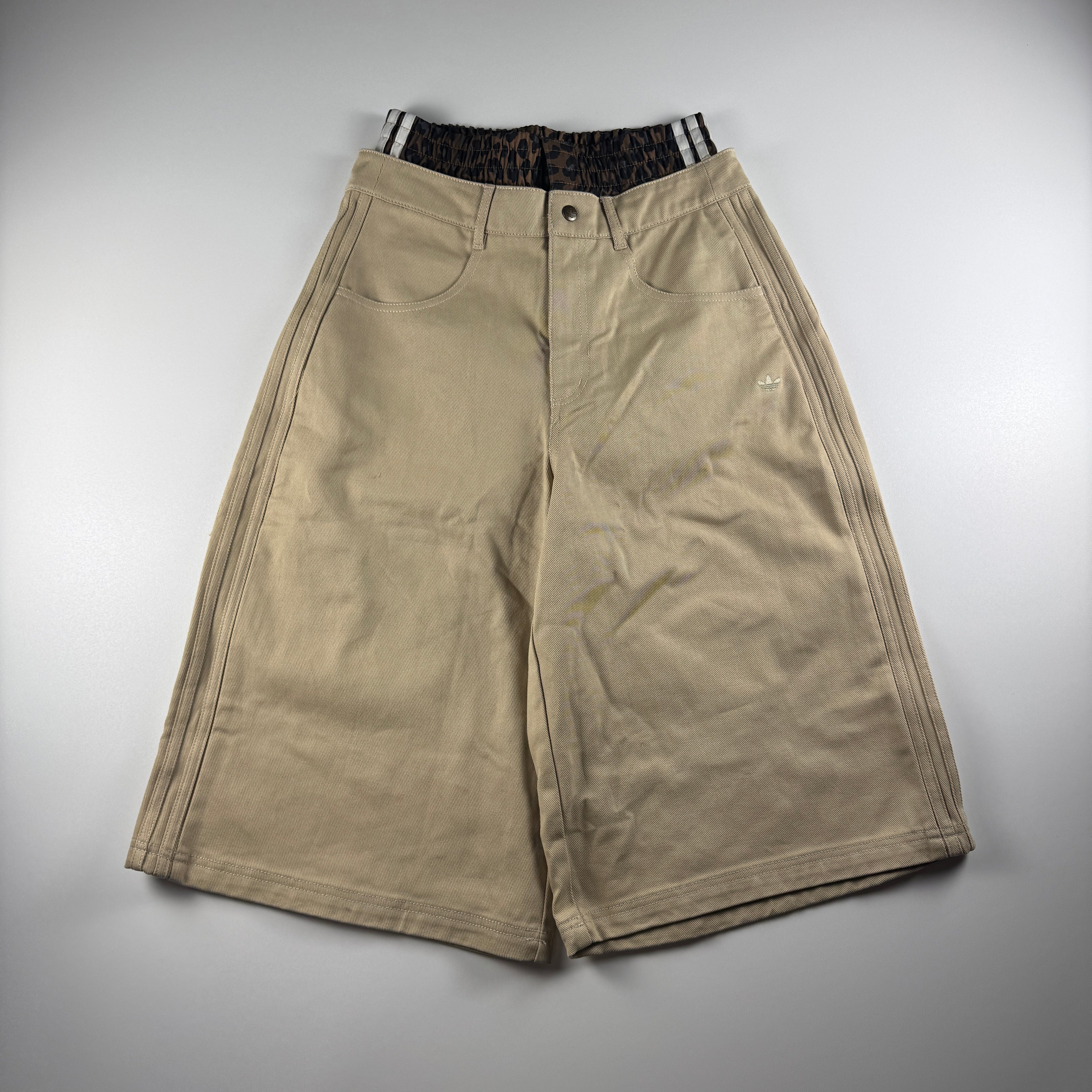 Adidas Firebird Utility Beige Short (M)