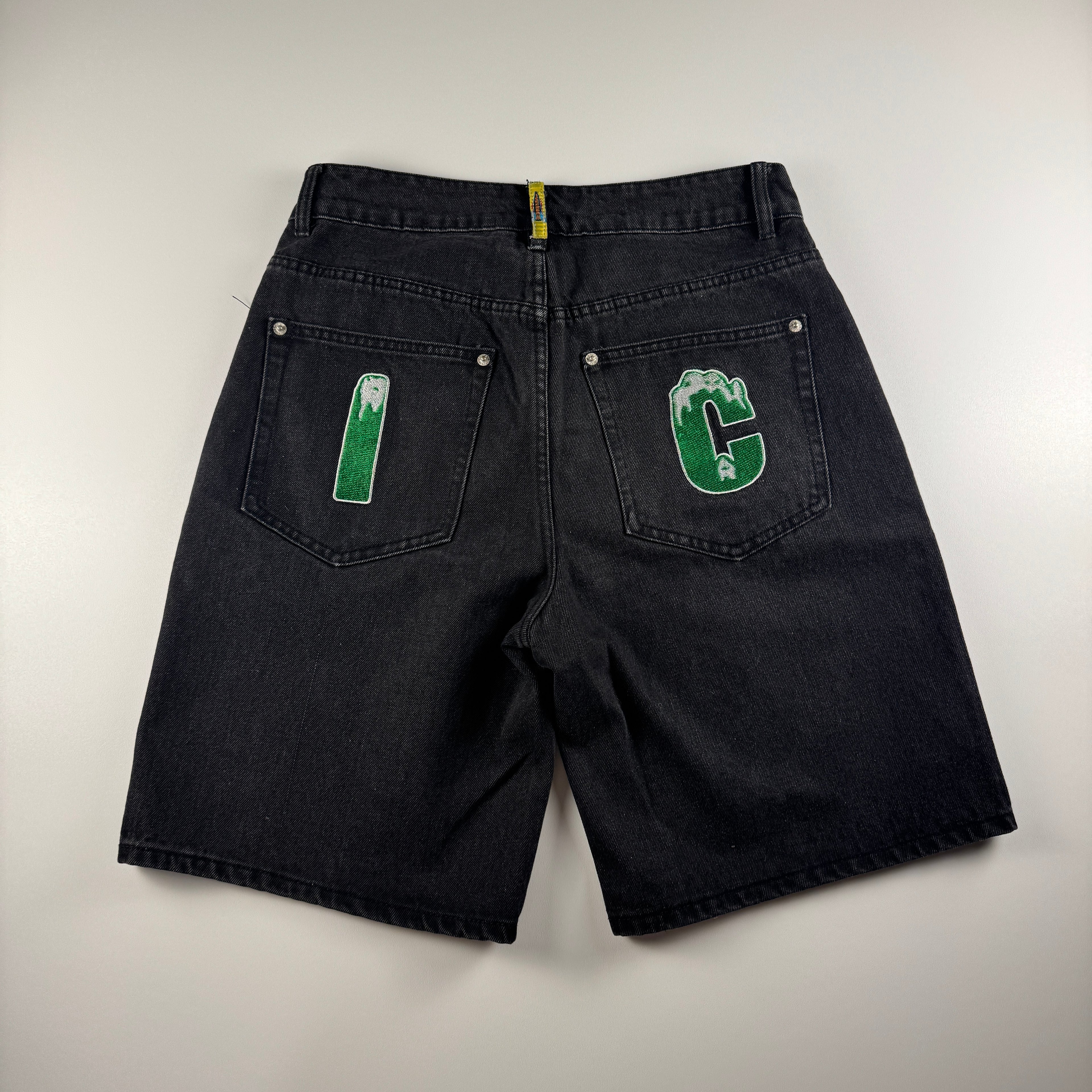 Ice Cream Green Running Dog Navy Short (30)