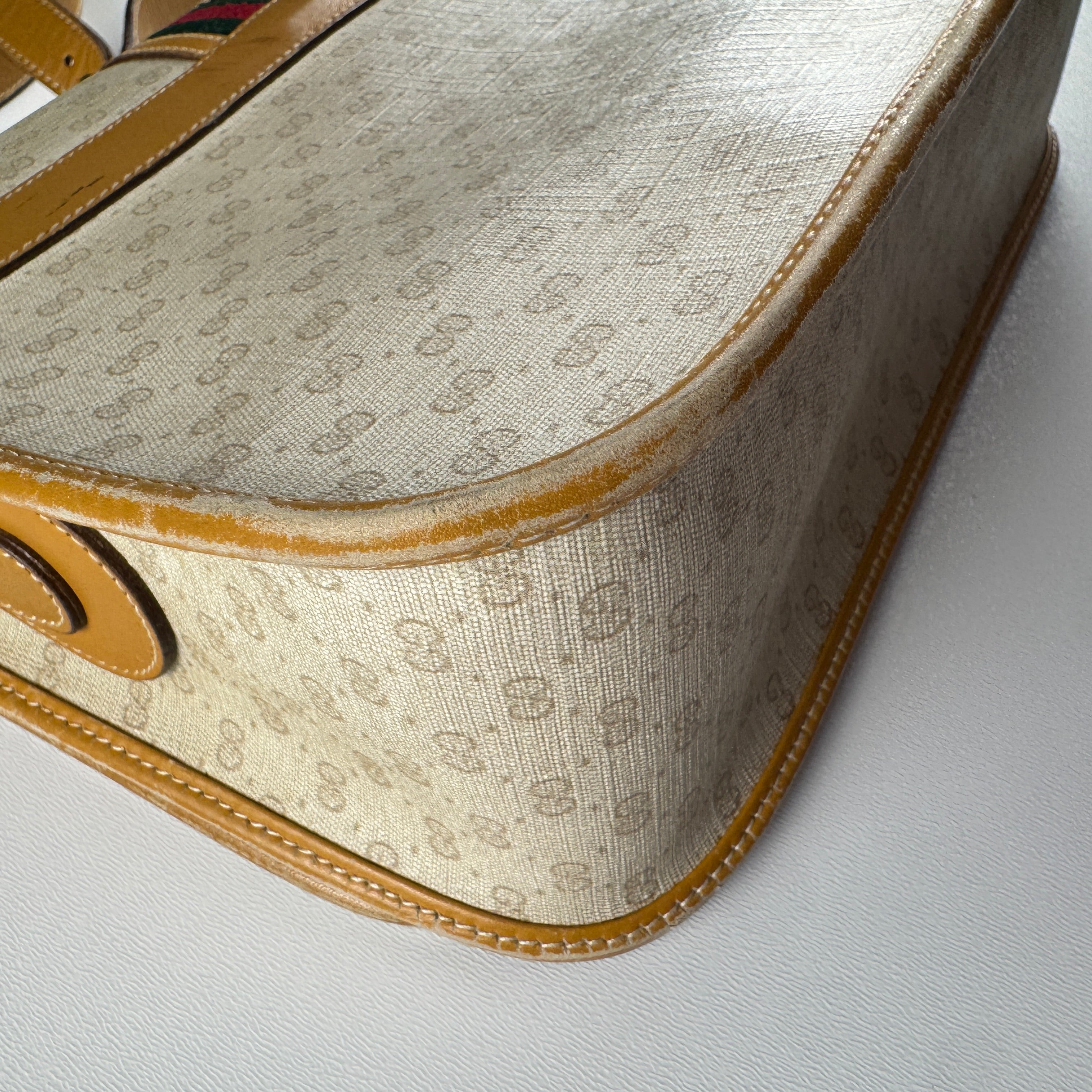 Gucci Sherry Line Beige Micro GG Web Design Shoulder Bag