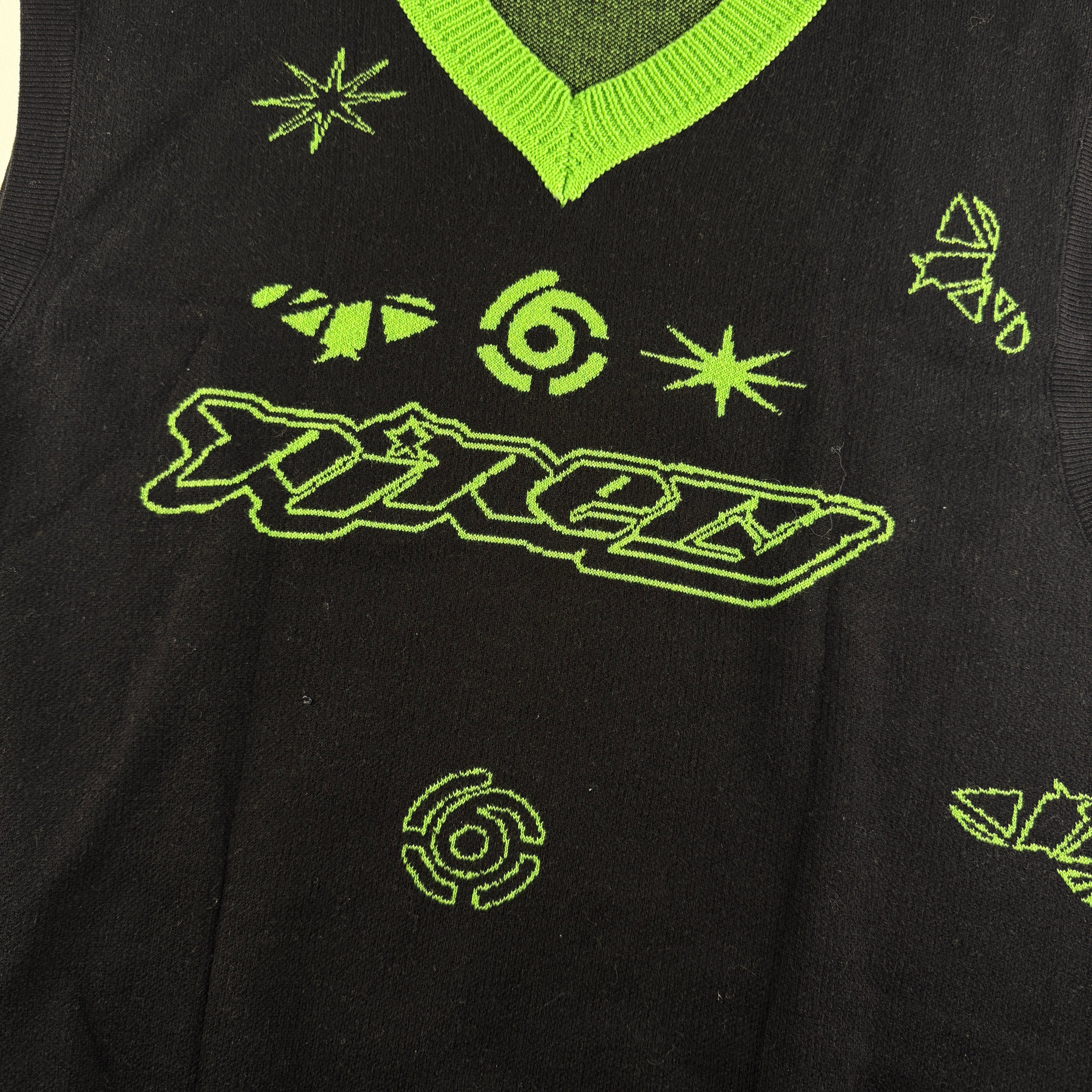 9090 Techno Knit Black and Green Cardigan (M)