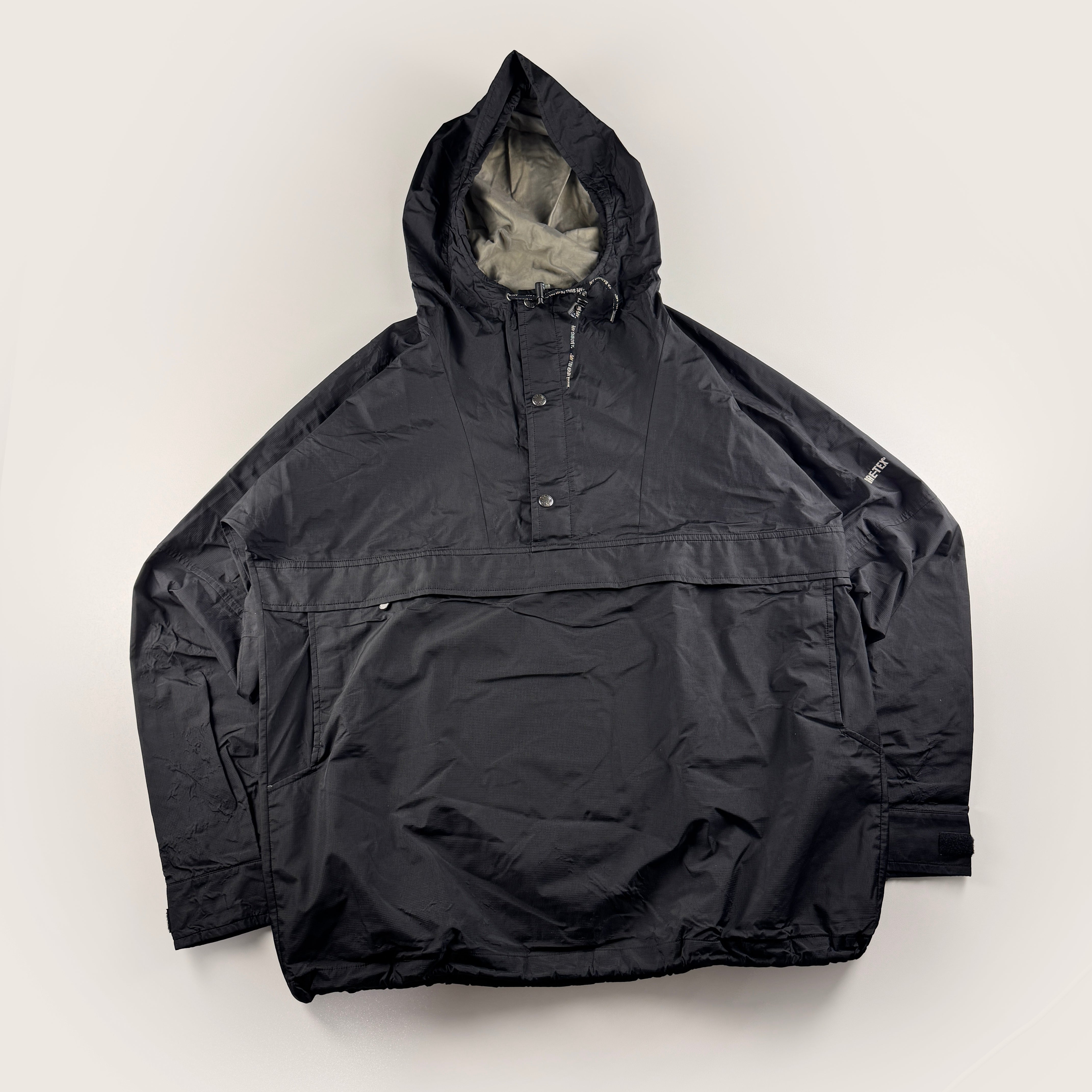 BAPE Gore-Tex Mountain Light Black Jacket (L/XL) – SUPERMARKETT