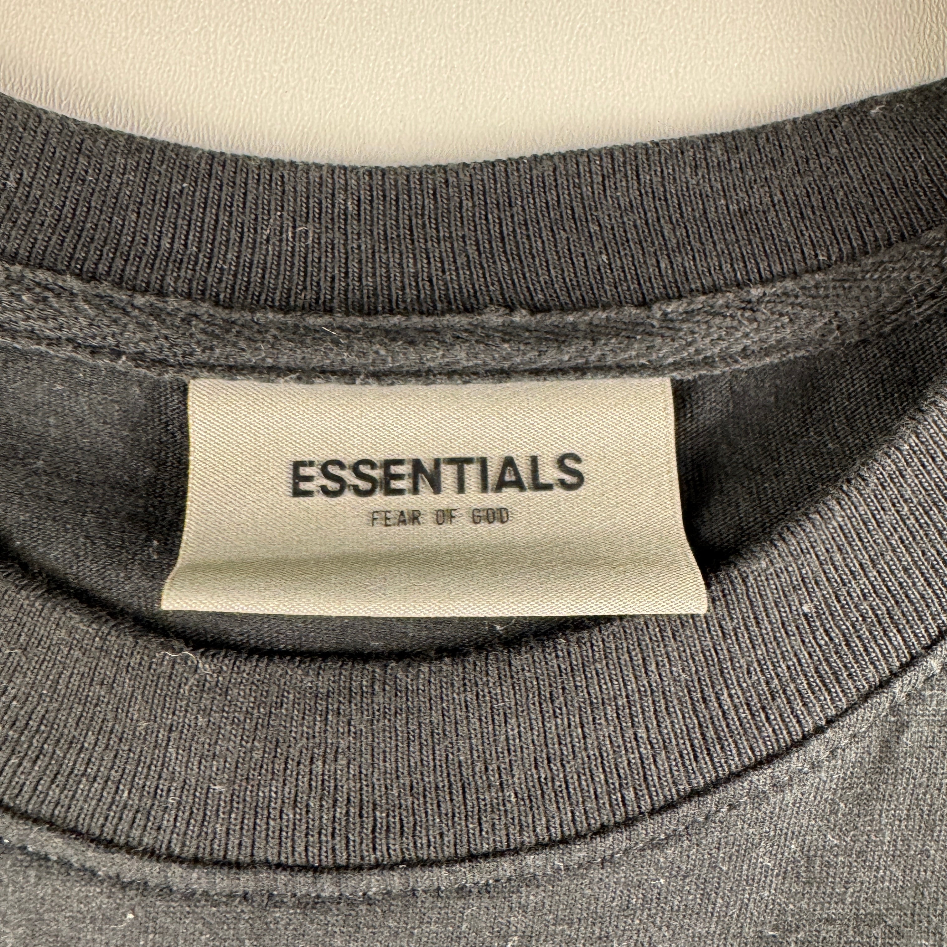 Essentials FOG Black Tee (XL)