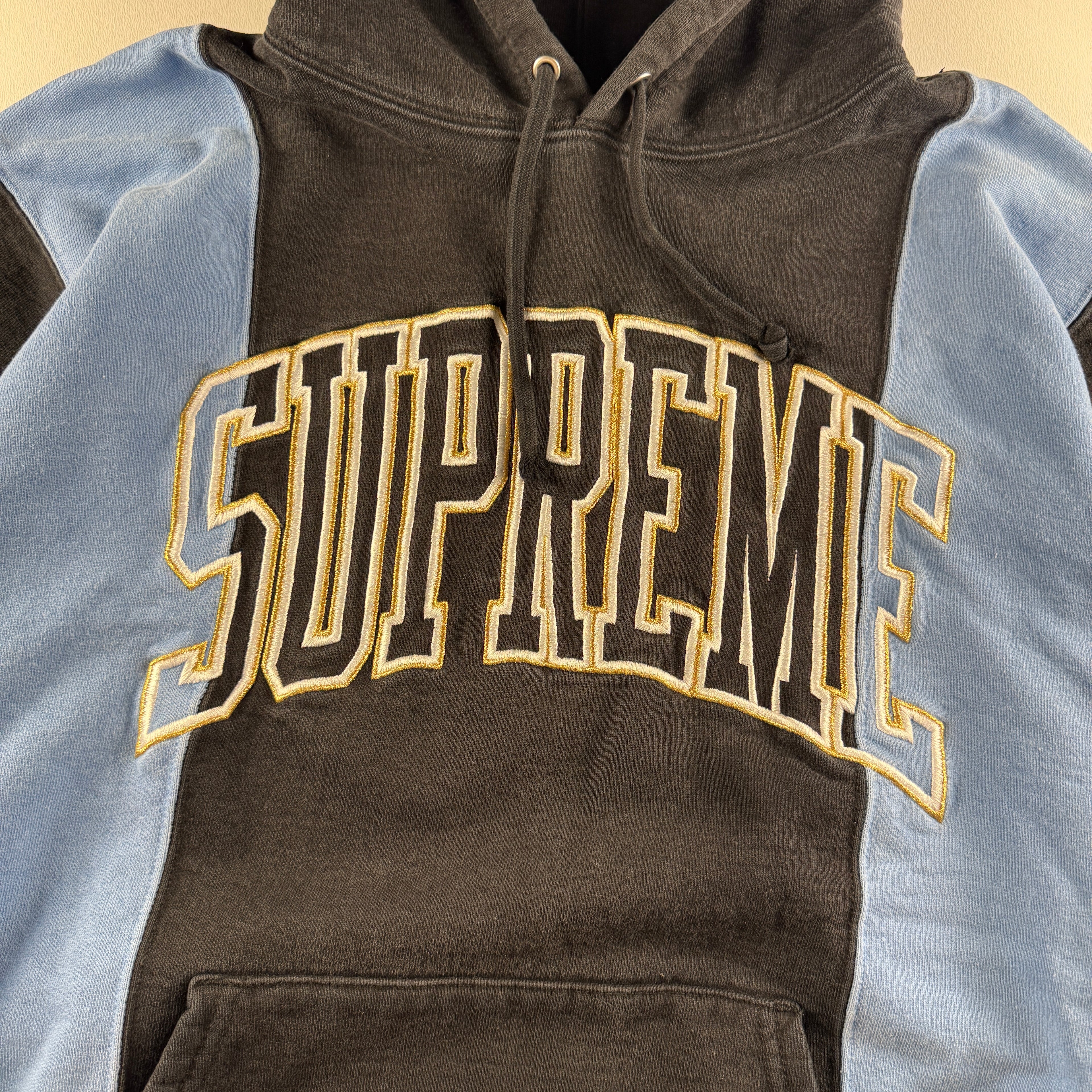 Supreme Paneled Arc Black Hoodie (L)