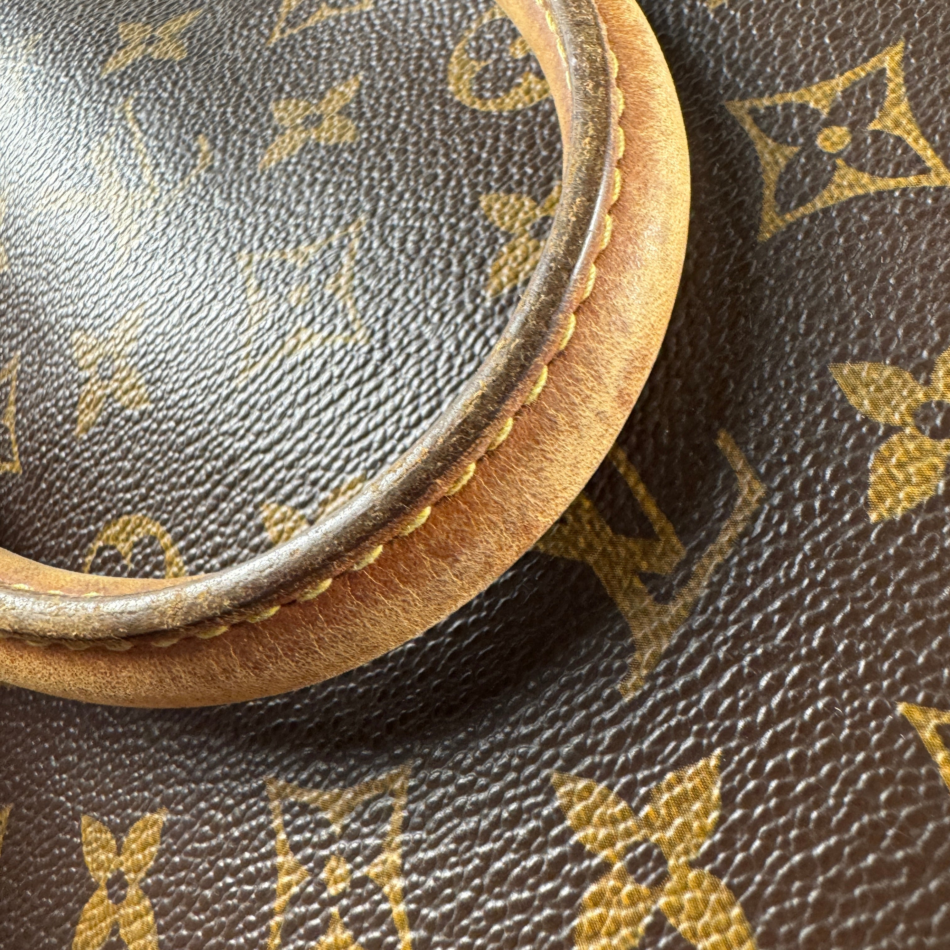 Louis Vuitton Alma Monogram PM