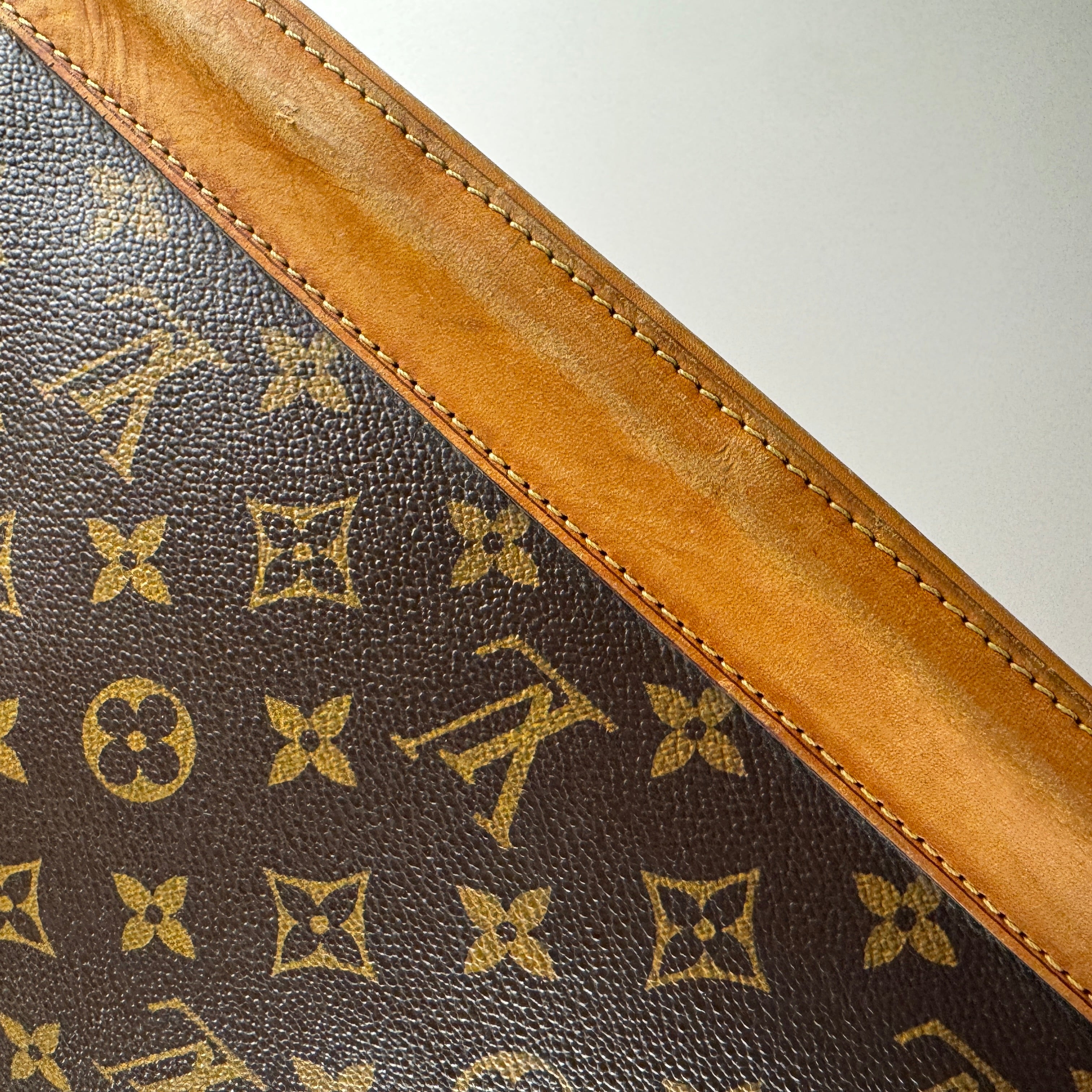 Louis Vuitton Alma Monogram PM