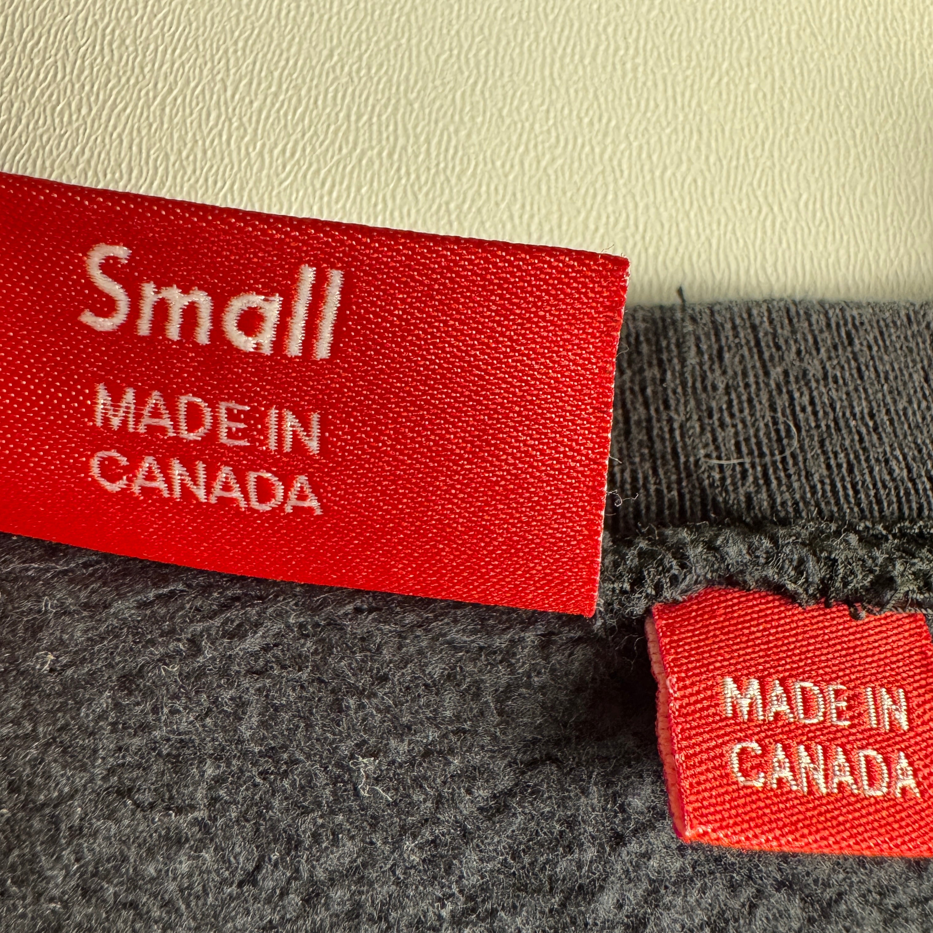 Supreme Small Box Logo Black Sweater (S)