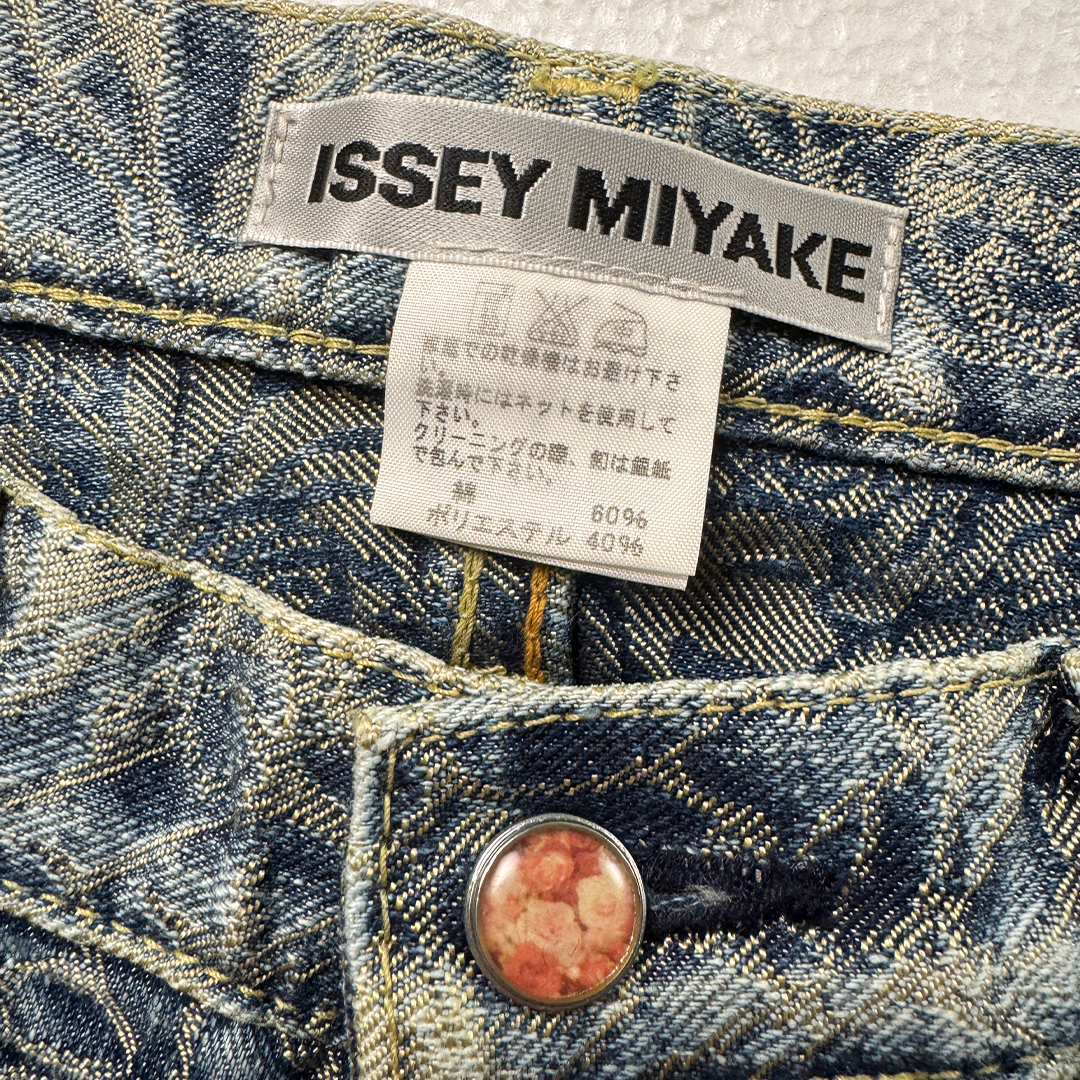 Issey Miyake 2007 'Rose' Jacquard Embroidered Denim (2)