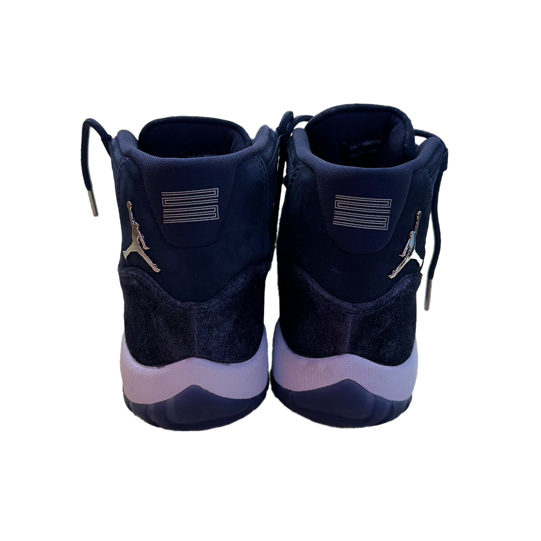 Jordan 11 Velvet Midnight Navy (USW 8.5 / EU 40) - VNDS