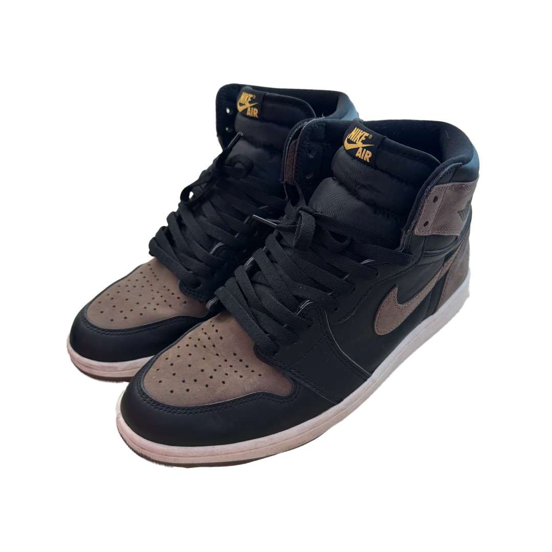 Jordan 1 High OG Palomino (US10 / EU44) - 9/10