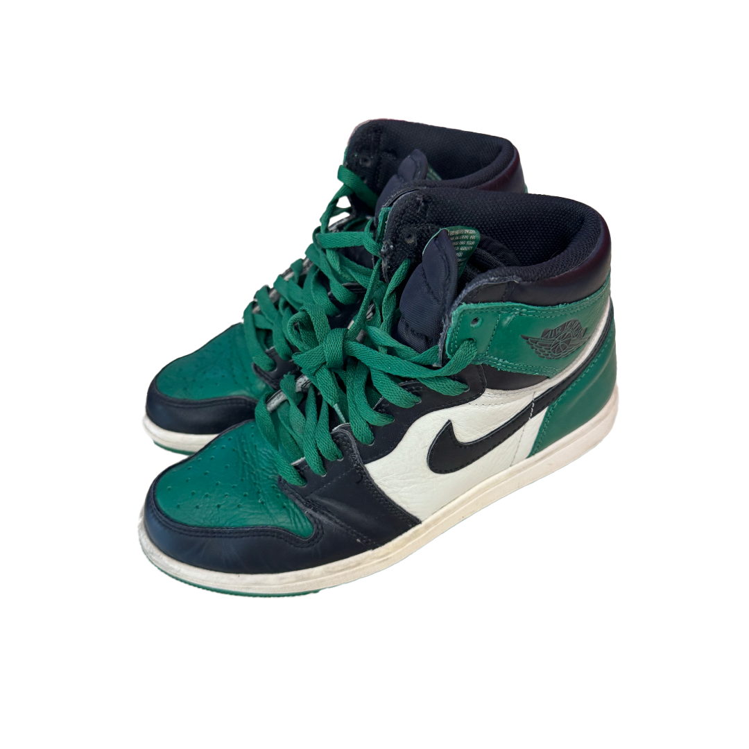 Jordan 1 Pine Green (US8 / EU41) - 8/10