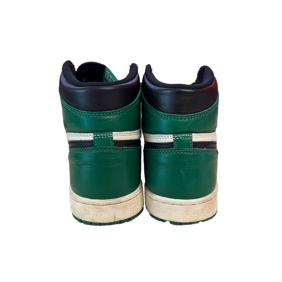 Jordan 1 Pine Green (US8 / EU41) - 8/10