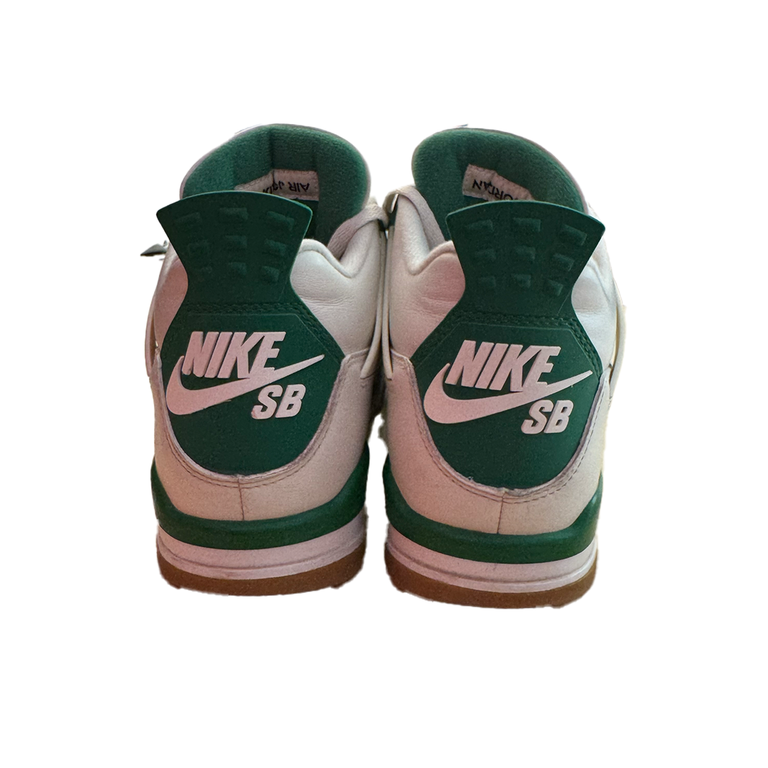 Jordan 4 SB Pine Green (US11 / EU45) - 8/10