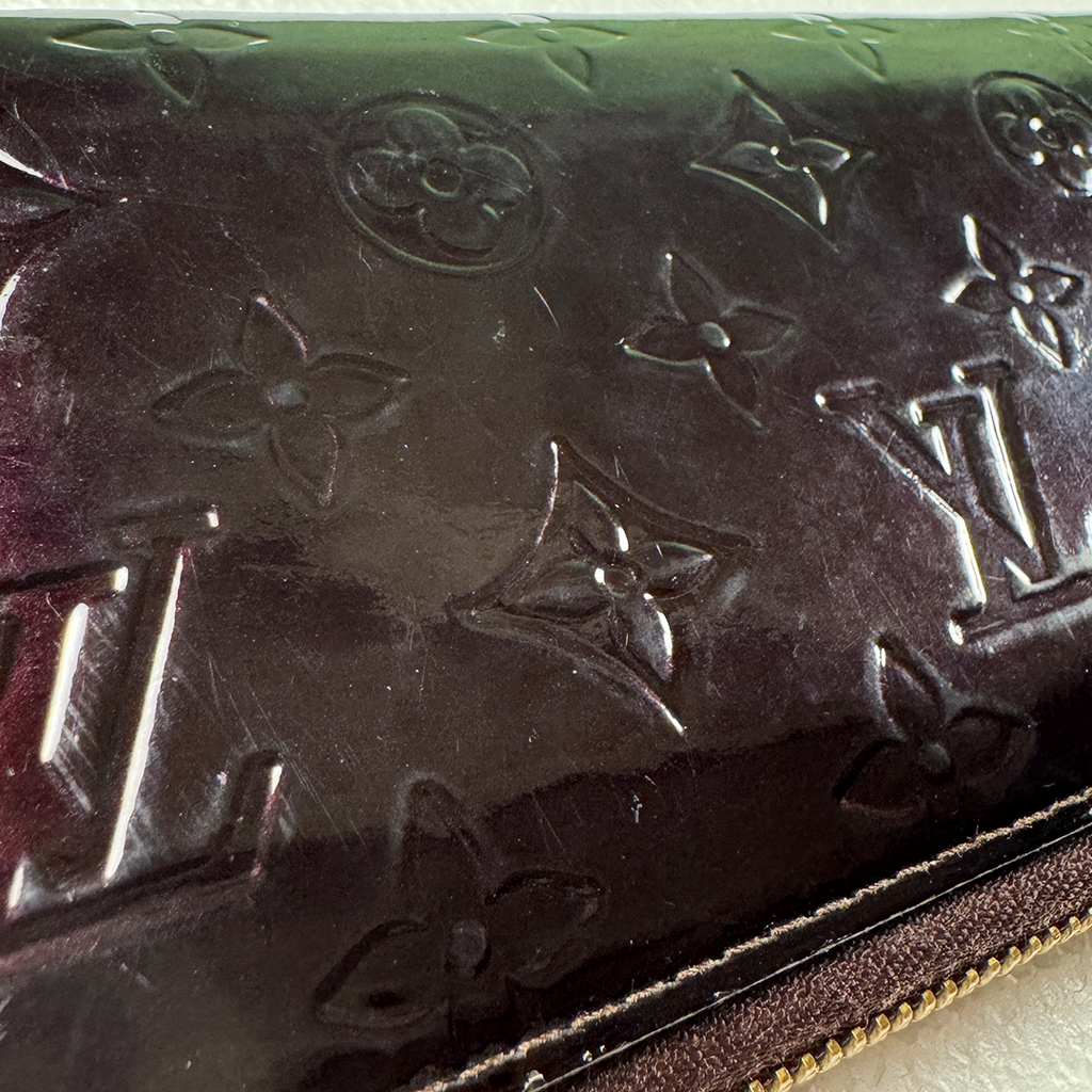 Louis Vuitton Monogram Verni Zippy Wallet