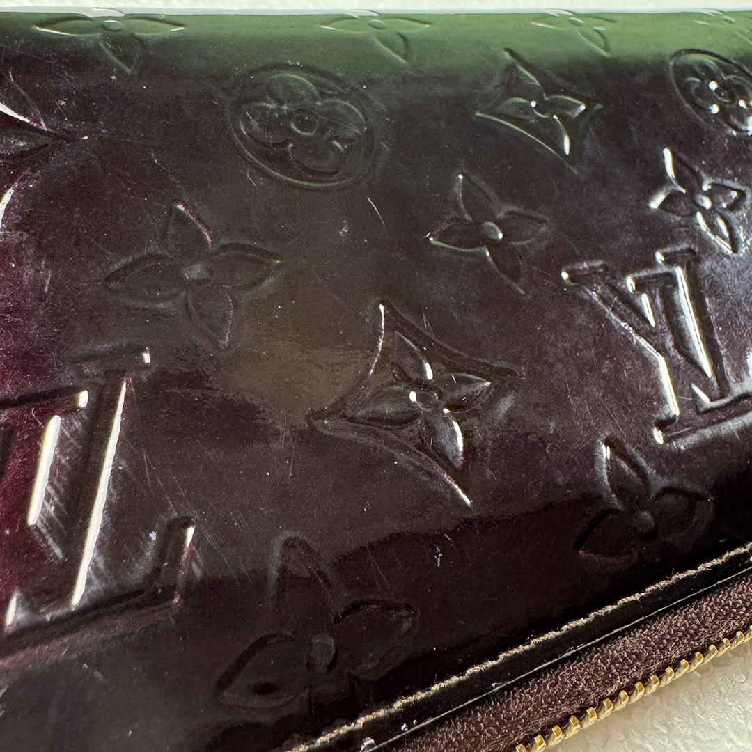 Louis Vuitton Monogram Verni Zippy Wallet