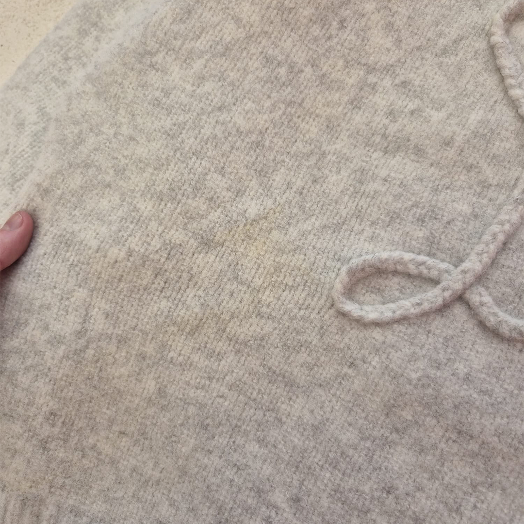 More Money Logo White Knit Sweater (M)