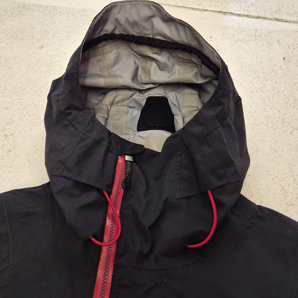 Oakley Black and Red Jacket (M)