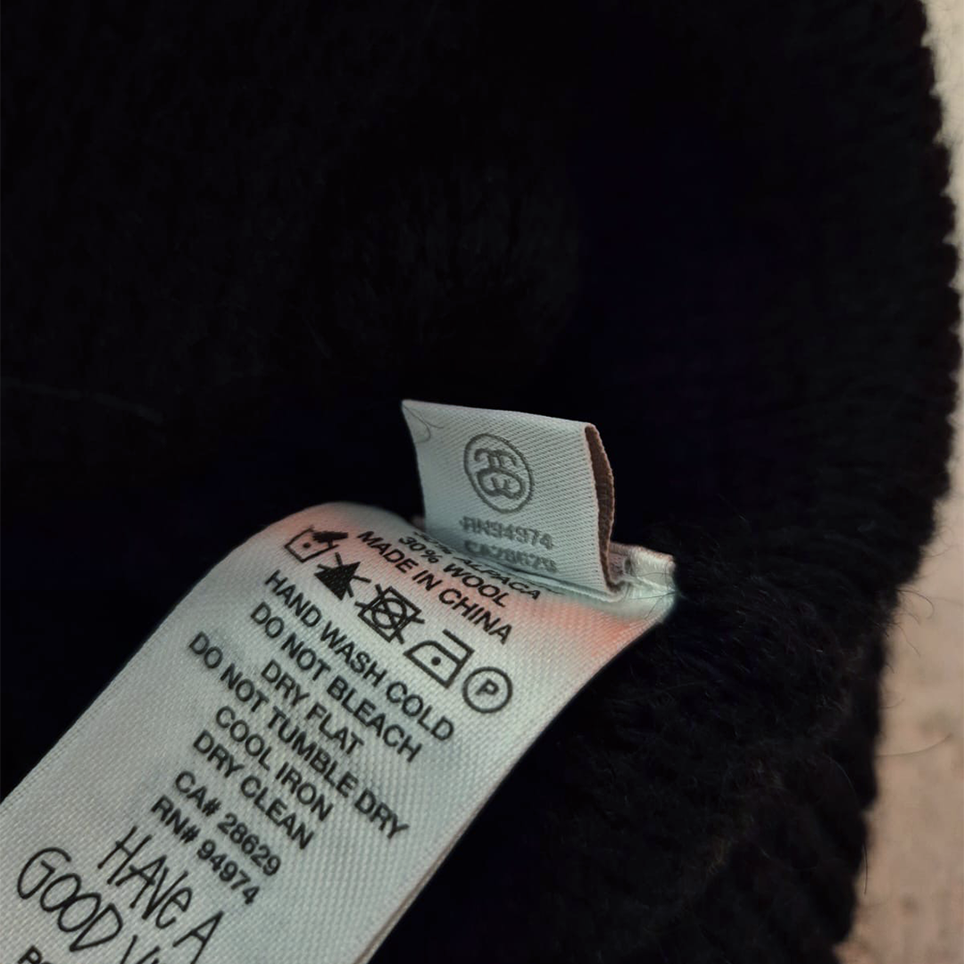 Stussy Wool Oversized Black Knit Hoodie (S)