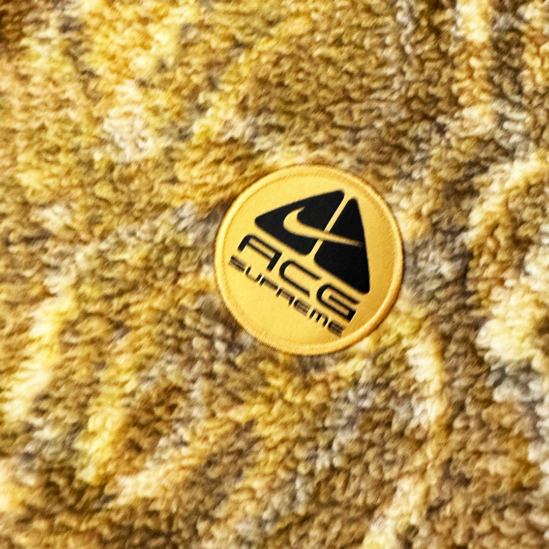 Supreme x Nike ACG Ninja Gold Snakeskin Hoodie (L)