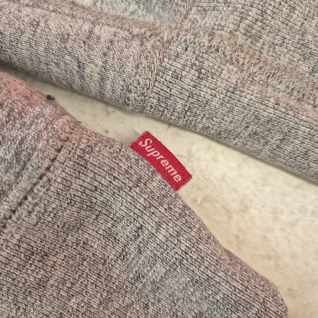 Supreme Felt Arc Logo Grey Sweater (M)