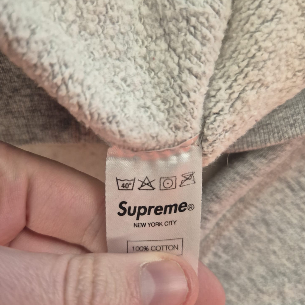 Supreme Felt Arc Logo Grey Sweater (M)