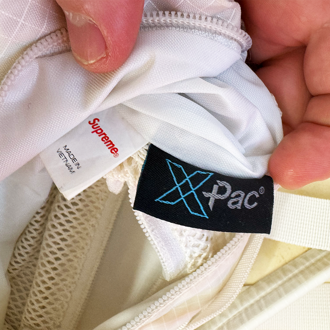 Supreme Logo Shoulder Bag White