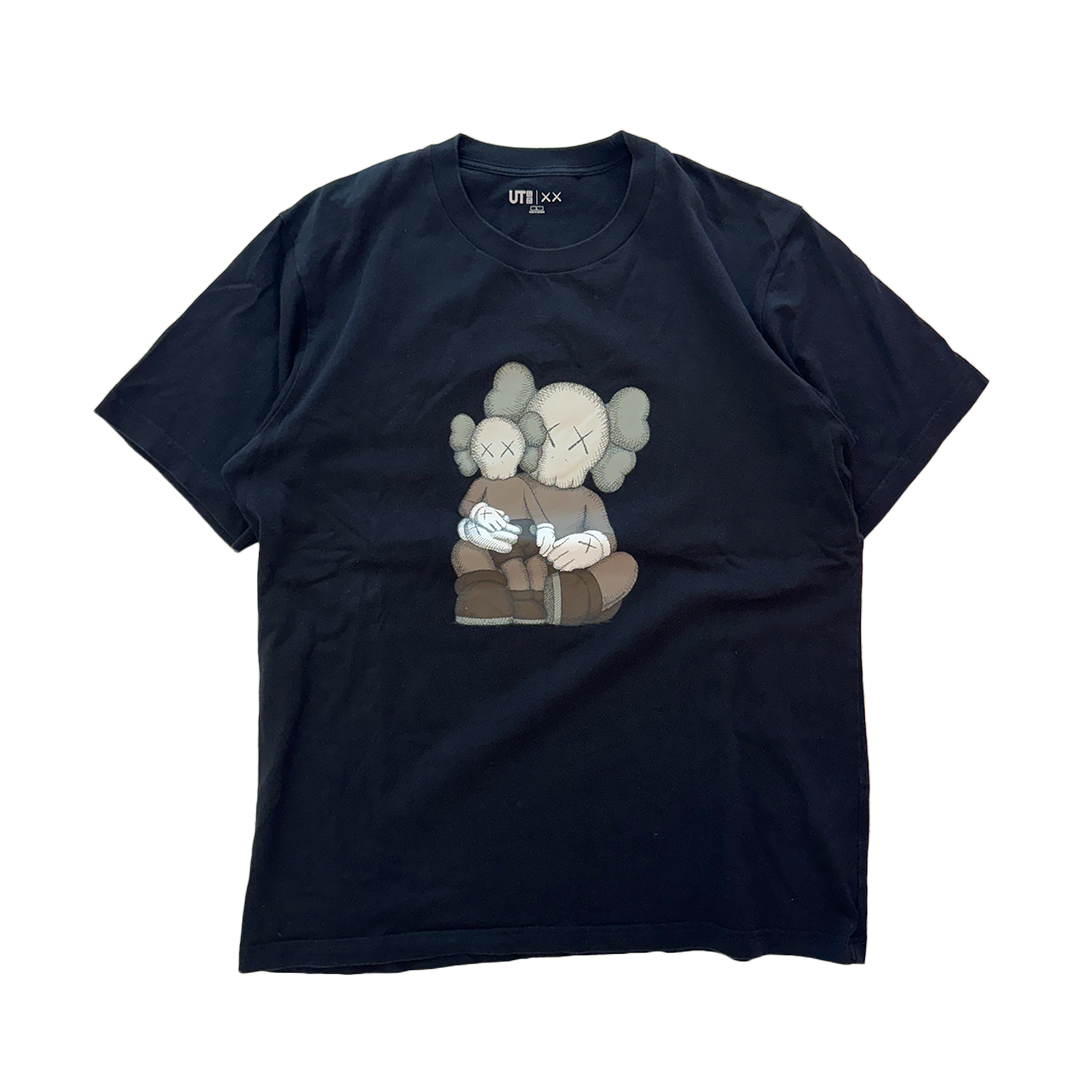 Uniqlo x Kaws Black Tee (L)