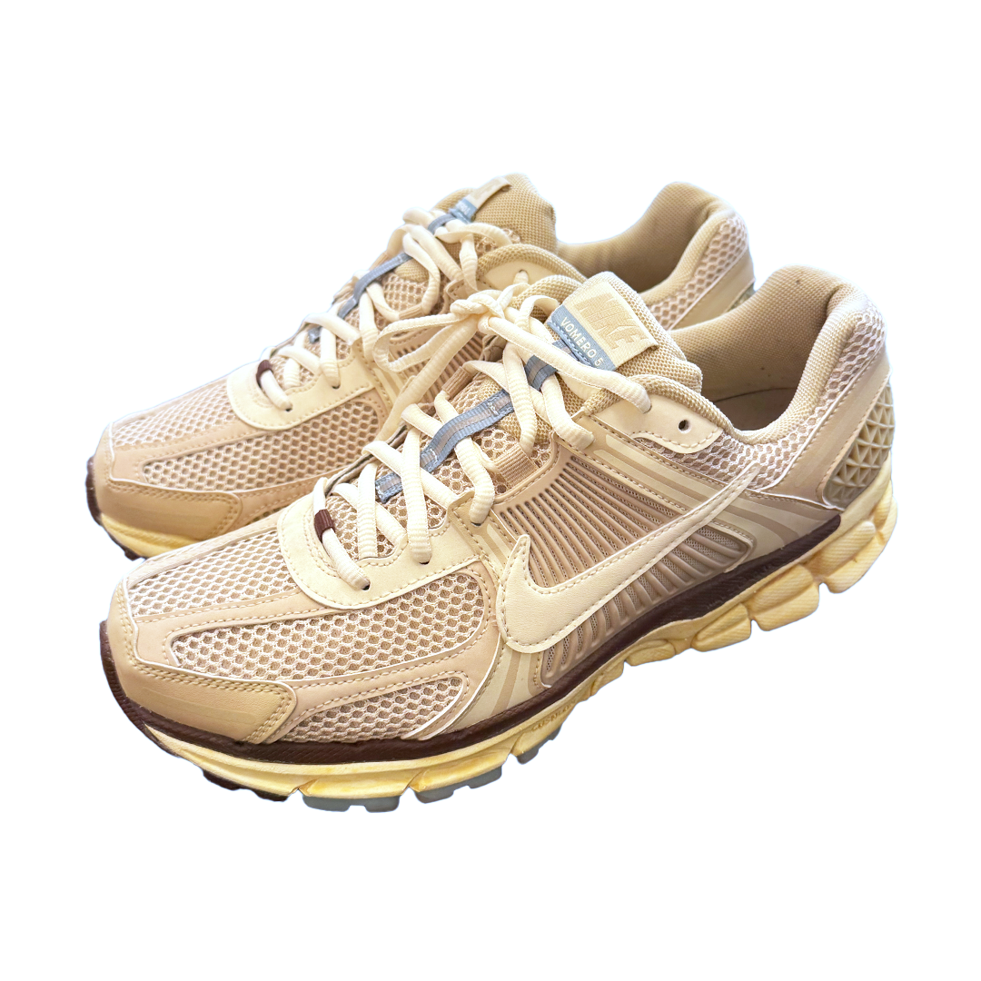 Vomero 5 Oatmeal (US9 / EU42.5) - 9/10