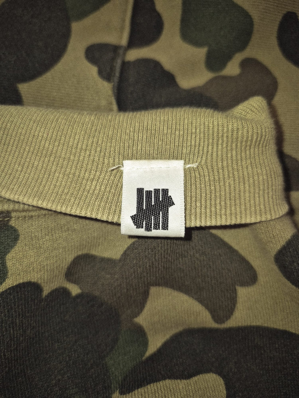 BAPE x Undefeated Camo Hoodie Full Zip (XL)