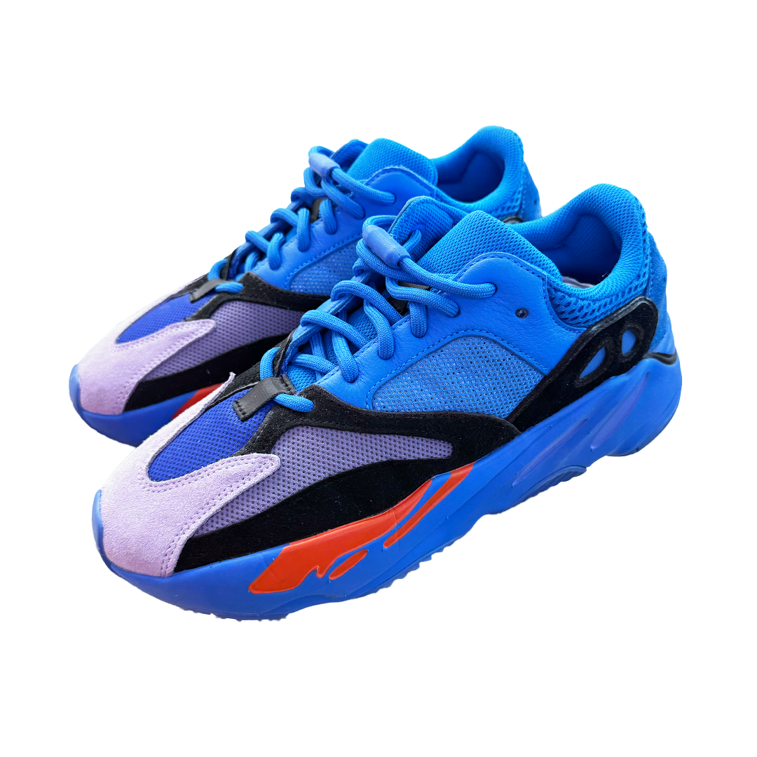 Yeezy 700 Hi-Res Blue (US9.5 / EU43 1/3) - 9/10