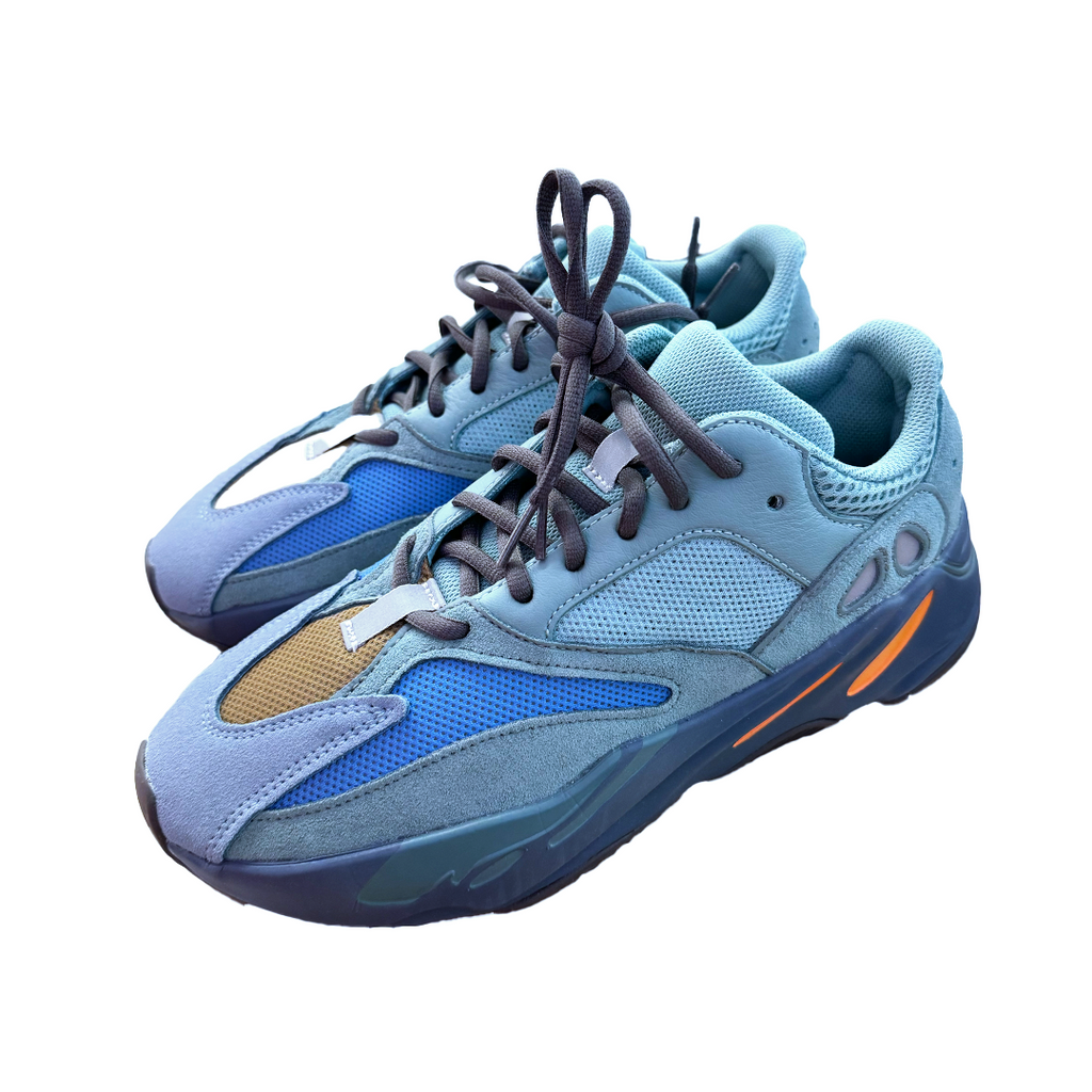 Yeezy 700 Faded Azure (US9 / EU42 2/3) - 9/10