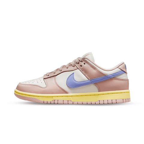 Dunk Low Pink Oxford (W)