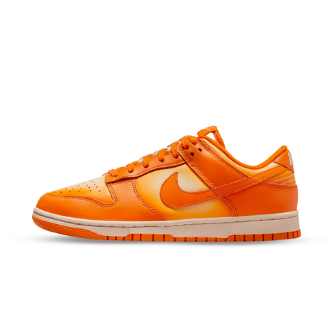 Dunk Low Magma Orange